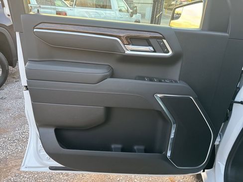 New 2026 GMC Sierra 1500 Elevation image 11