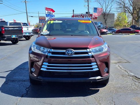 Used 2019 Toyota Highlander Limited image 27
