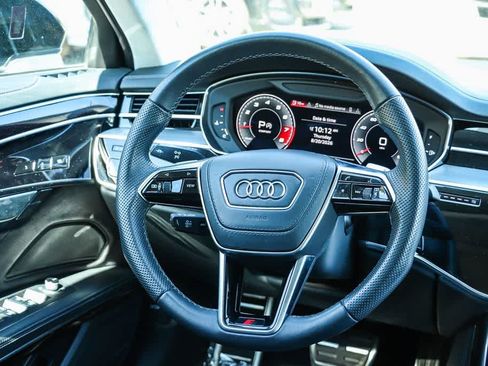 Used 2023 Audi S8 w/ S8 Comfort Plus Package AWD/4WD image 22