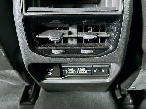 Used 2022 Jeep Grand Cherokee Limited 4xe w/ MOPAR Finishing Package image 28