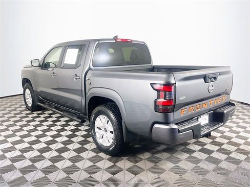 Used 2023 Nissan Frontier SV w/ Tow Package image 6