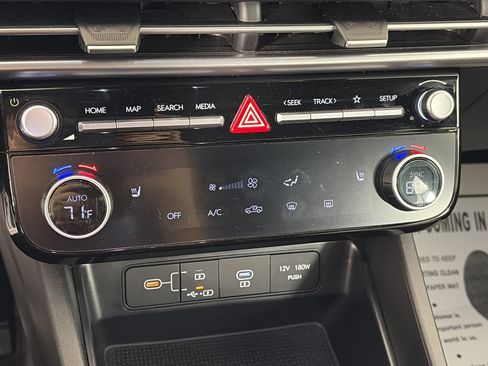 New 2025 Hyundai Santa Cruz SEL FWD image 19