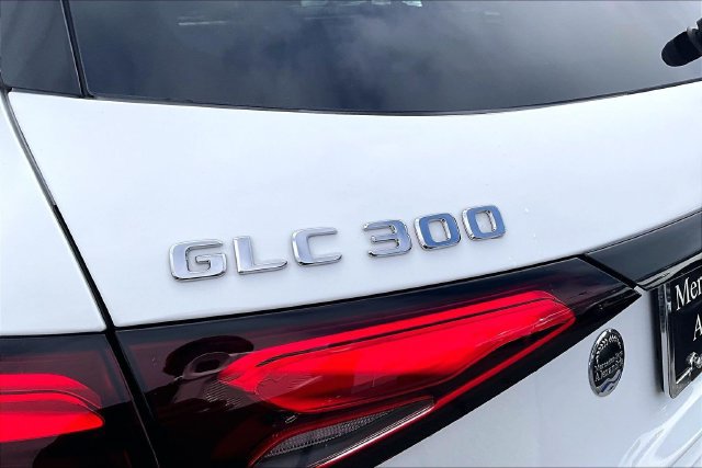 Used 2026 Mercedes-Benz GLC 300 4MATIC image 8