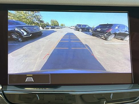 Used 2022 Cadillac XT6 Premium Luxury FWD image 41