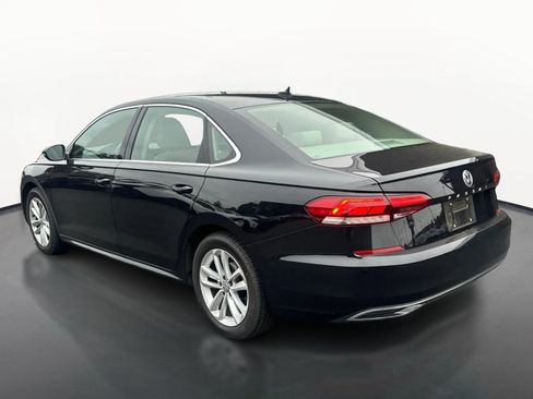 Used 2020 Volkswagen Passat 2.0T SE FWD image 5