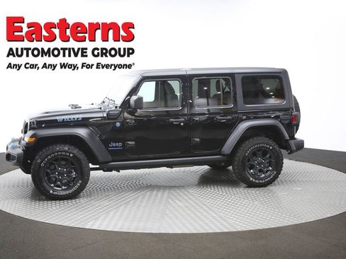 Used 2023 Jeep Wrangler Unlimited w/ Dual Top Group image 64