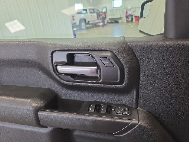 Used 2020 Chevrolet Silverado 1500 Custom Trail Boss w/ Custom Convenience Package AWD/4WD image 21