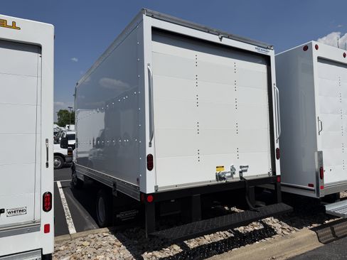 New 2025 Chevrolet Express 4500 w/ Power Convenience Package RWD image 5