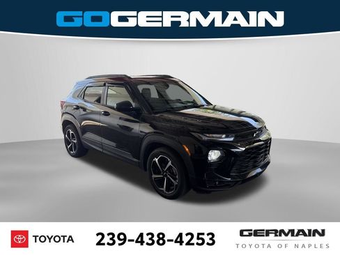 Used 2021 Chevrolet TrailBlazer RS w/ Technology Package FWD image 12