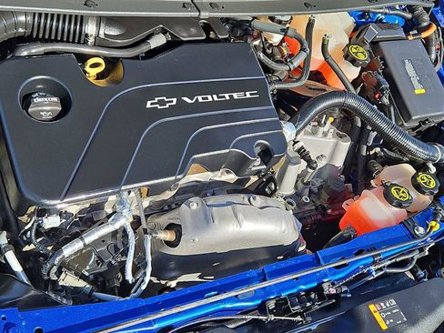 Used 2017 Chevrolet Volt LT w/ Comfort Package image 14