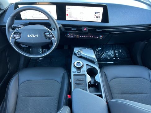 Used 2023 Kia EV6 Light image 13