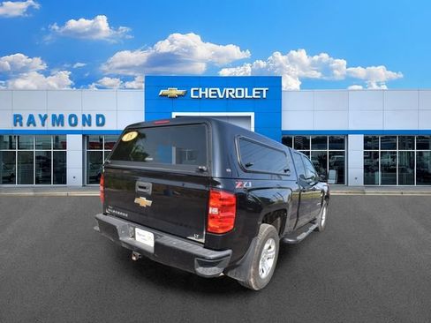 Used 2018 Chevrolet Silverado 1500 LT w/ All Star Edition AWD/4WD image 3