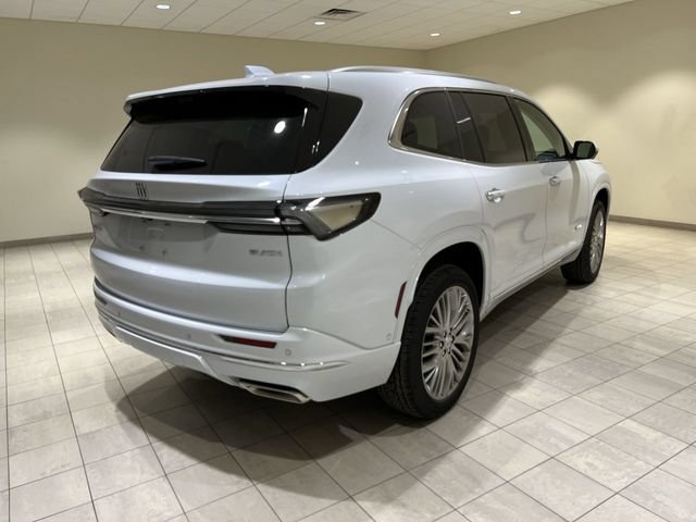 New 2027 Buick Enclave Avenir FWD image 5