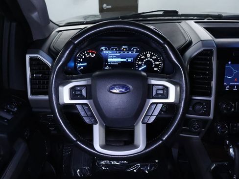 Used 2019 Ford F150 Lariat w/ Trailer Tow Package AWD/4WD image 16