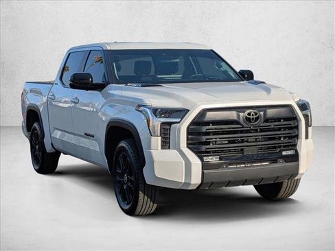 Used 2024 Toyota Tundra Limited AWD/4WD image 3
