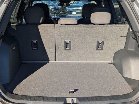 New 2026 Chevrolet Equinox LT image 8