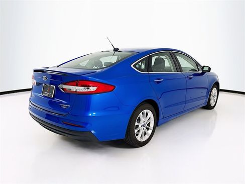 Used 2020 Ford Fusion Energi Titanium image 9