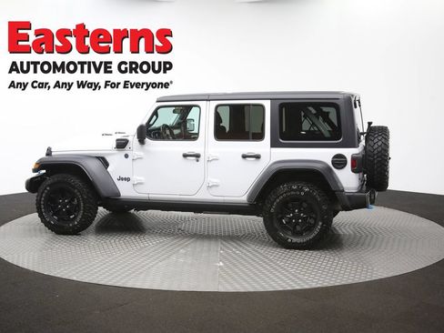 Used 2023 Jeep Wrangler Unlimited w/ Cold Weather Group AWD/4WD image 60