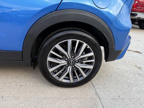 Used 2022 Nissan Kicks SV FWD image 34