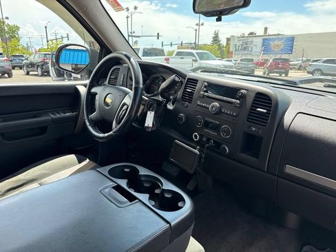 Used 2011 Chevrolet Silverado 1500 LT w/ All-Star Edition AWD/4WD image 29