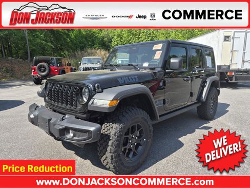 Used 2025 Jeep Wrangler Willys AWD/4WD image 1