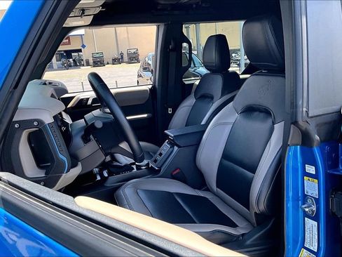 Used 2023 Ford Bronco Wildtrak AWD/4WD image 36