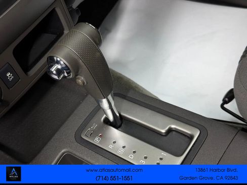 Used 2013 Nissan Frontier SV AWD/4WD image 27