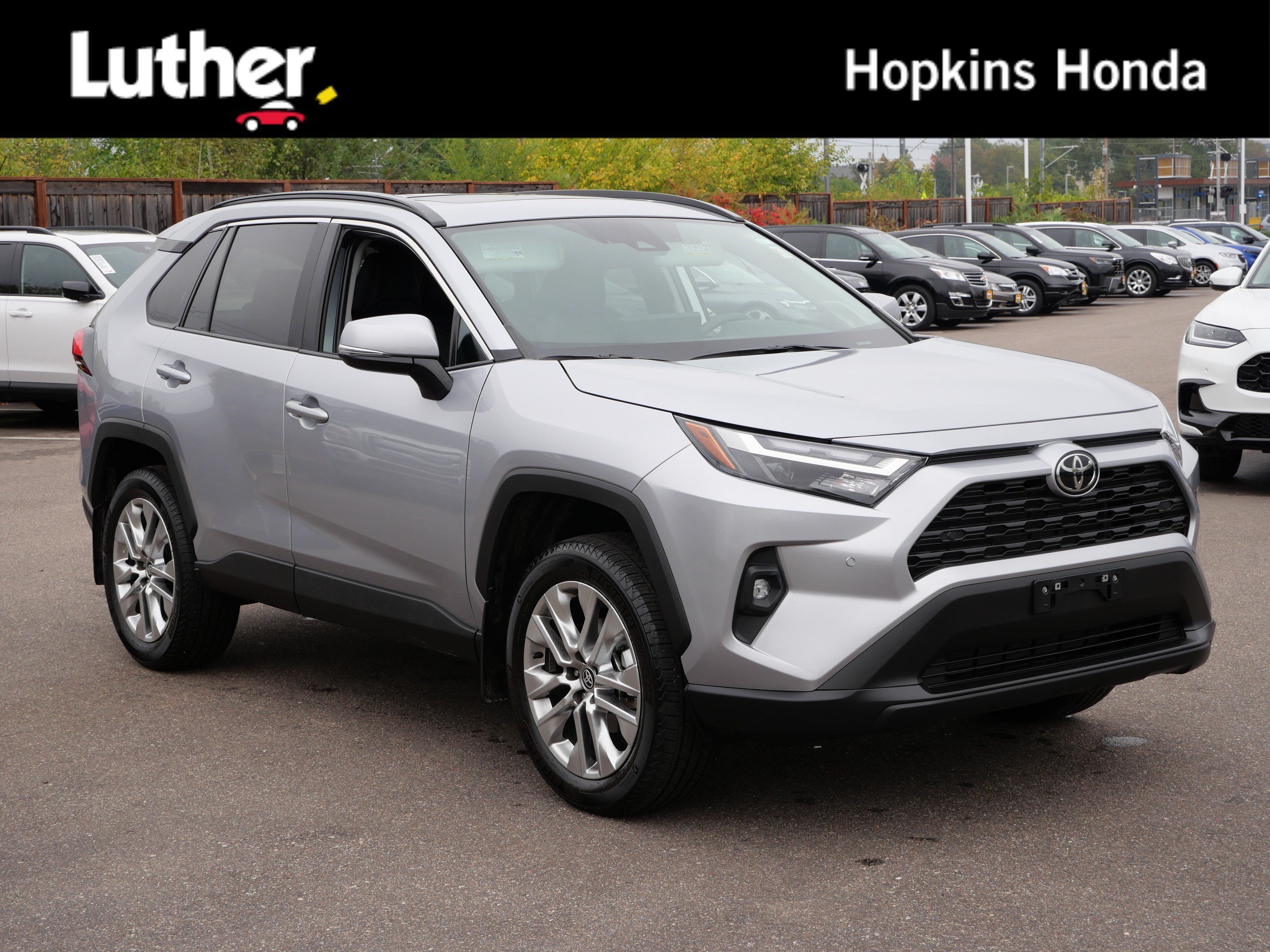 Used 2025 Toyota RAV4 XLE Premium w/ Weather Package AWD/4WD image 1