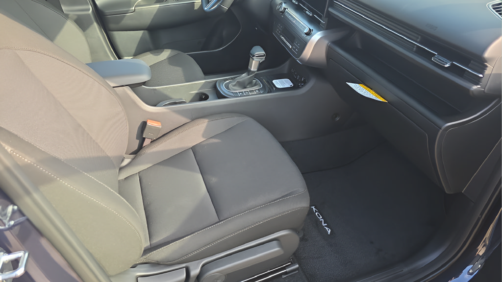 New 2027 Hyundai Kona SEL Sport FWD image 12