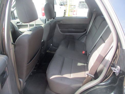 Used 2009 Ford Escape XLT FWD image 10