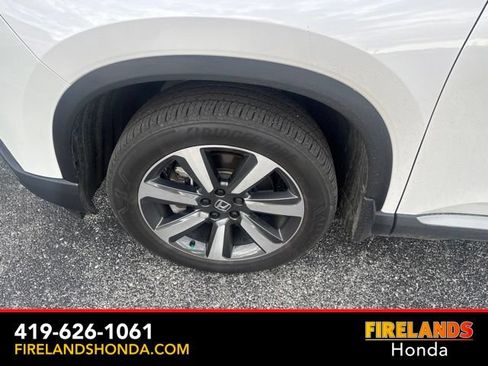 Used 2023 Honda Pilot Touring image 10