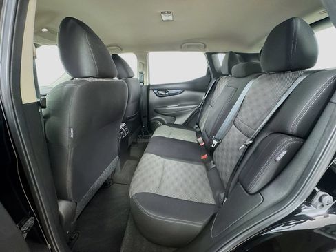 Used 2020 Nissan Rogue Sport SV AWD/4WD image 27