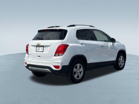 Used 2020 Chevrolet Trax LT w/ LT Convenience Package FWD image 8