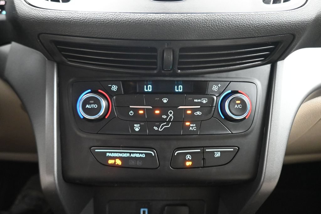 Used 2017 Ford Escape SE AWD/4WD image 21