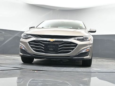 Used 2024 Chevrolet Malibu LT image 35