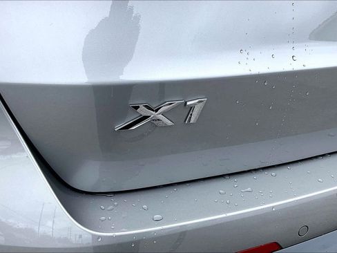 New 2026 BMW X1 xDrive28i w/ Technology Package image 15