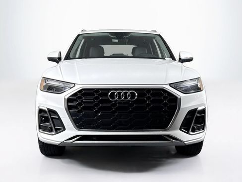 Used 2023 Audi Q5 2.0T Premium Plus w/ Premium Plus Package AWD/4WD image 8