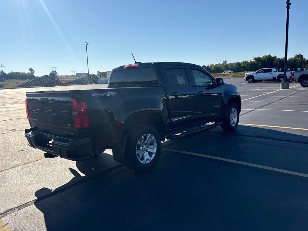 Used 2022 Chevrolet Colorado LT AWD/4WD image 13