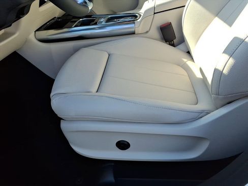 New 2026 Mercedes-Benz GLA 250 4MATIC image 15