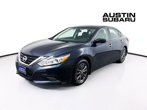 Used 2017 Nissan Altima 2.5 S w/ Power Driver Seat Package image 3