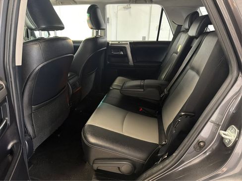 Used 2014 Toyota 4Runner SR5 Premium RWD image 10