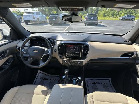 Used 2023 Chevrolet Traverse LS w/ Safety Package FWD image 11