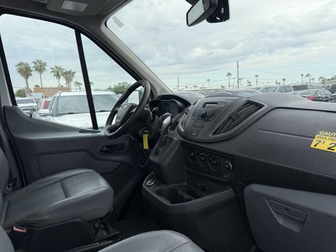Used 2018 Ford Transit 250 138 image 26