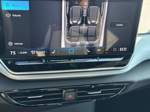 New 2026 Volkswagen ID.4 Pro image 24