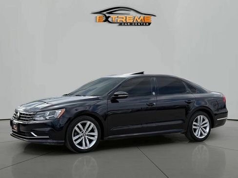 Used 2019 Volkswagen Passat 2.0T Wolfsburg w/ Wheels & Sunroof Package image 3