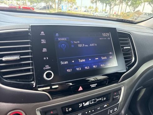 Certified 2022 Honda Ridgeline RTL image 23