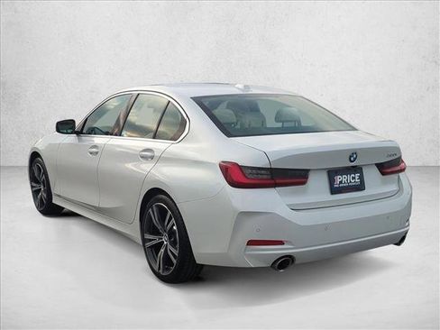 Used 2024 BMW 330i Sedan w/ Convenience Package RWD image 8