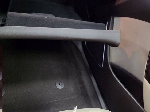 Used 2013 Buick Verano FWD image 20
