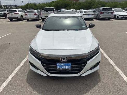 Used 2022 Honda Accord Sport image 8
