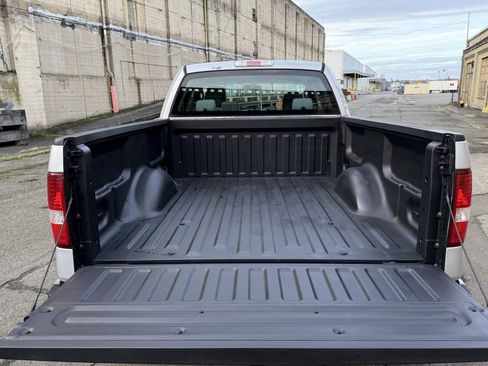 Used 2005 Ford F150 STX AWD/4WD image 29